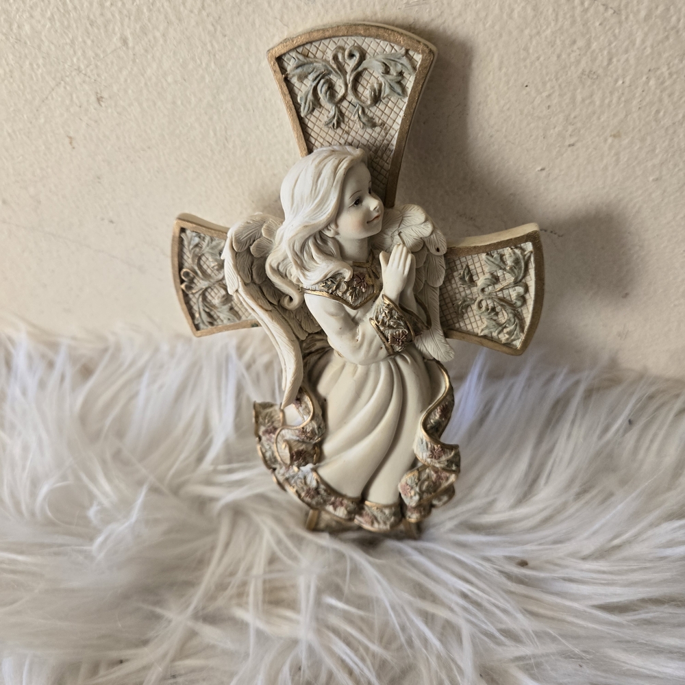 2005 Sarah's Angels " Rejoice"  Wall Cross Decor Handcrafter Mindspring Studio